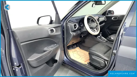 HYUNDAI VENUE 1.6 MODERN
