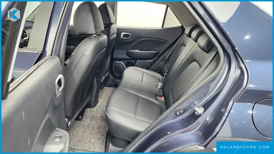 HYUNDAI VENUE 1.6 MODERN