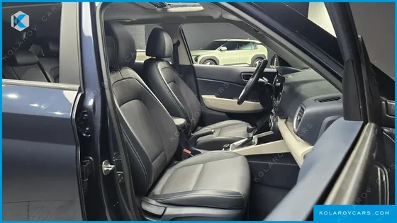 HYUNDAI VENUE 1.6 MODERN