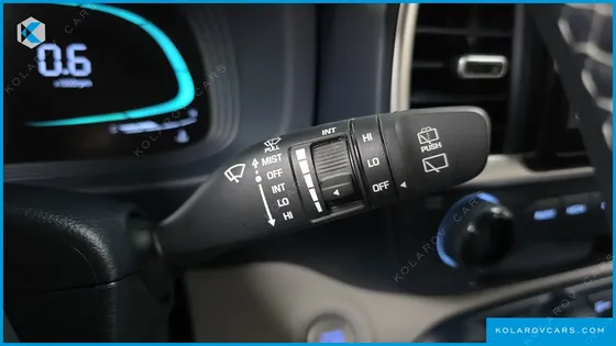 HYUNDAI VENUE 1,6 PREMIUM