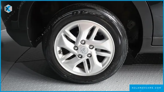HYUNDAI VENUE 1.6 MODERN PLUS