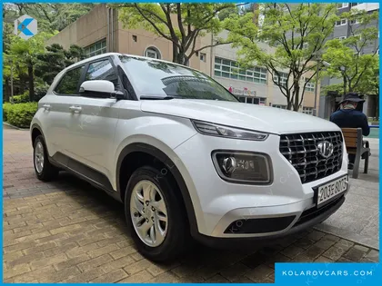 HYUNDAI VENUE 1.6 MODERN