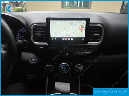 HYUNDAI VENUE 1.6 MODERN