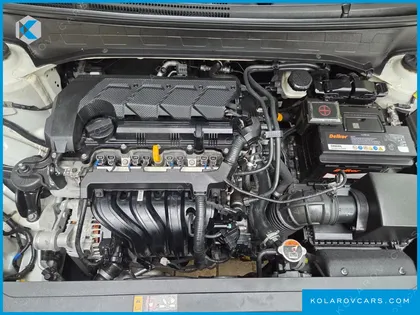 HYUNDAI VENUE 1.6 MODERN