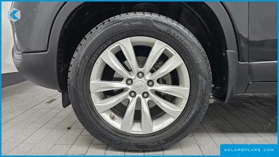 KIA SORENTO DIESEL 2.2 2WD TLX