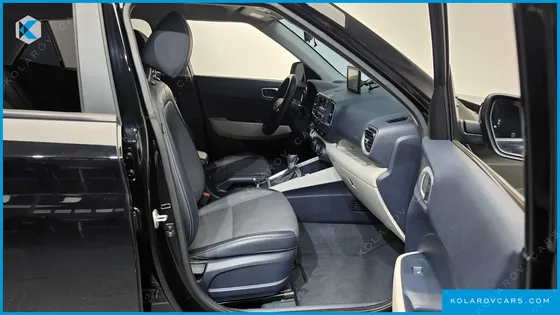 HYUNDAI VENUE 1.6 MODERN