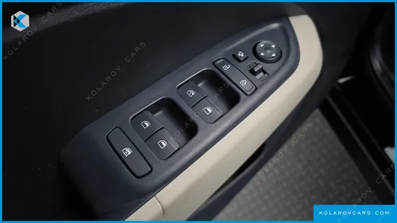 HYUNDAI VENUE 1.6 MODERN