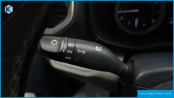 HYUNDAI VENUE 1.6 MODERN