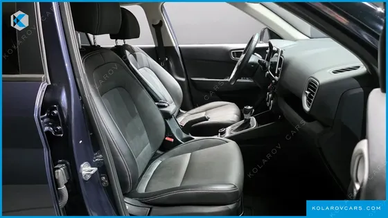 HYUNDAI VENUE 1.6 MODERN