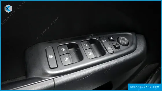 HYUNDAI VENUE 1.6 MODERN