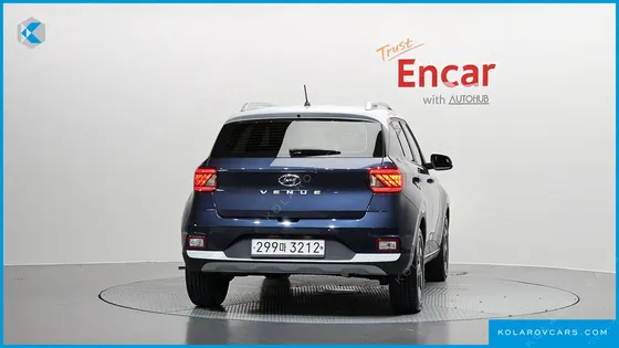 HYUNDAI VENUE 1.6 MODERN