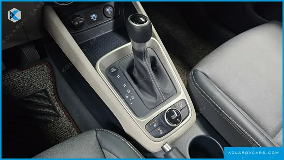 HYUNDAI VENUE 1.6 MODERN