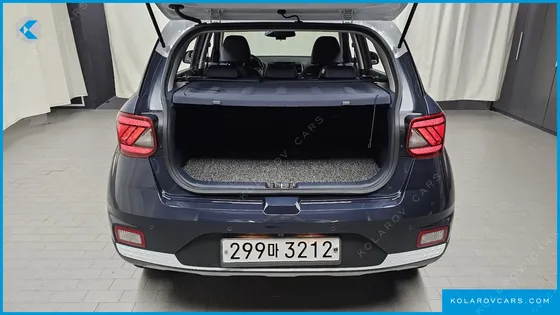 HYUNDAI VENUE 1.6 MODERN