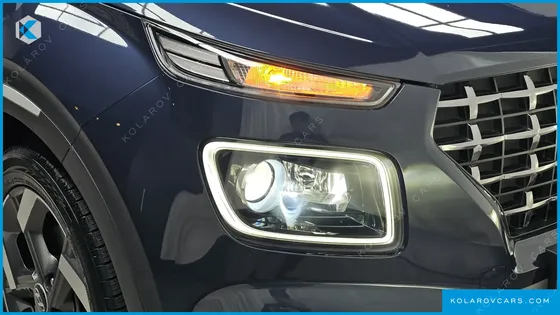 HYUNDAI VENUE 1.6 MODERN