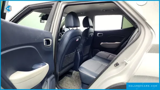 HYUNDAI VENUE 1.6 FLUX