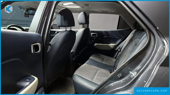 HYUNDAI VENUE 1.6 MODERN