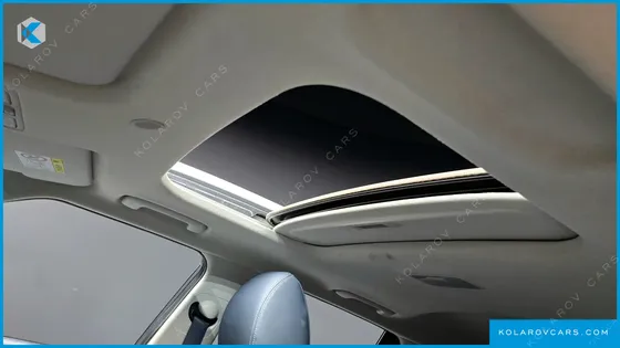 HYUNDAI VENUE 1.6 MODERN