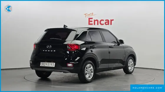 HYUNDAI VENUE 1.6 MODERN