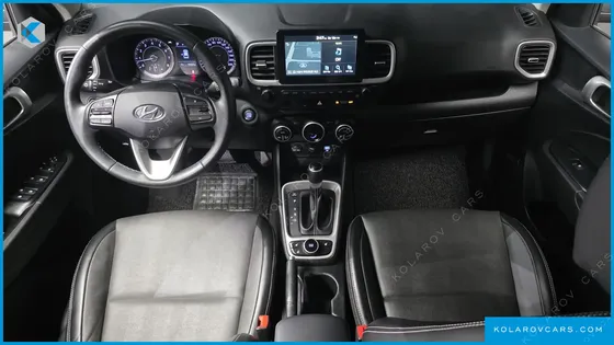 HYUNDAI VENUE 1.6 MODERN