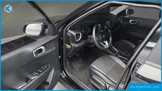 HYUNDAI VENUE 1.6 MODERN