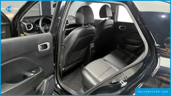 HYUNDAI VENUE 1.6 MODERN