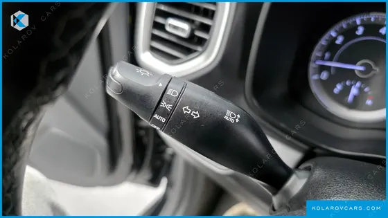 HYUNDAI VENUE 1.6 MODERN