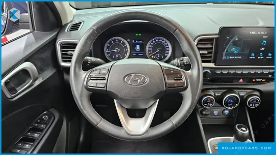 HYUNDAI VENUE 1.6 MODERN