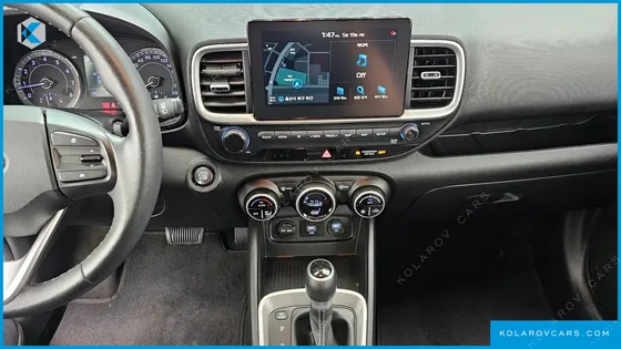 HYUNDAI VENUE 1.6 MODERN