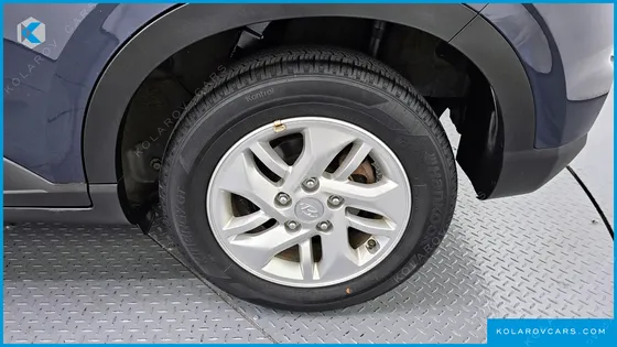 HYUNDAI VENUE 1.6 MODERN