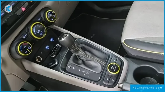 HYUNDAI VENUE 1.6 FLUX