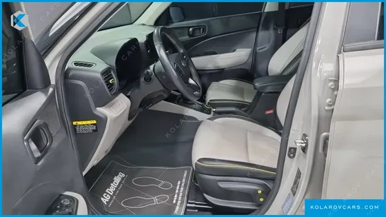 HYUNDAI VENUE 1.6 FLUX