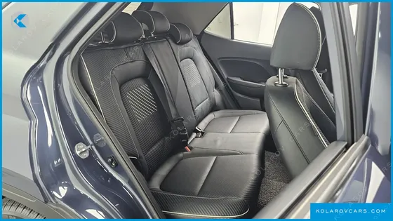 HYUNDAI VENUE 1.6 FLUX