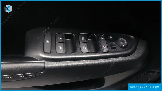 HYUNDAI VENUE 1.6 FLUX