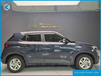 HYUNDAI VENUE 1.6 MODERN