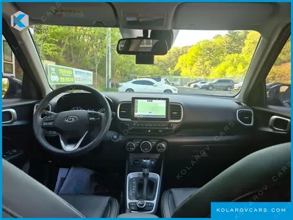 HYUNDAI VENUE 1.6 MODERN