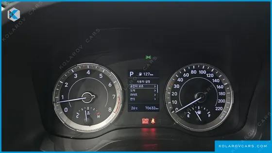 HYUNDAI VENUE 1.6 MODERN