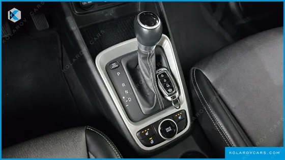HYUNDAI VENUE 1.6 MODERN