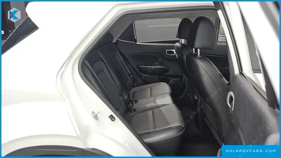 HYUNDAI VENUE 1.6 MODERN