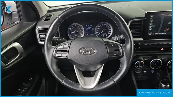 HYUNDAI VENUE 1.6 MODERN