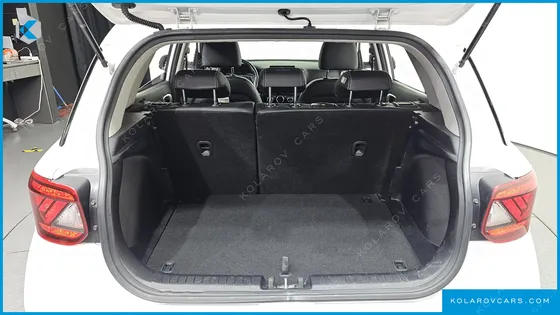 HYUNDAI VENUE 1.6 MODERN