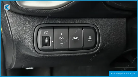 HYUNDAI VENUE 1.6 MODERN