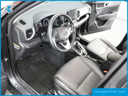 HYUNDAI VENUE 1.6 MODERN
