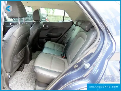 HYUNDAI VENUE 1.6 MODERN