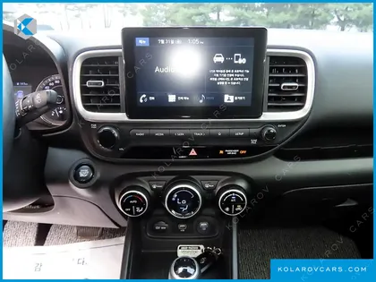 HYUNDAI VENUE 1.6 MODERN