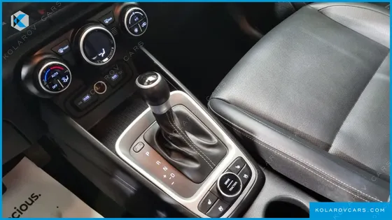 HYUNDAI VENUE 1.6 MODERN PLUS