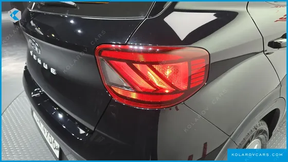 HYUNDAI VENUE 1.6 MODERN