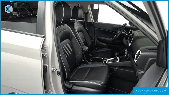 HYUNDAI VENUE 1.6 FLUX