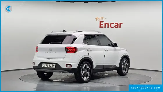 HYUNDAI VENUE 1.6 MODERN