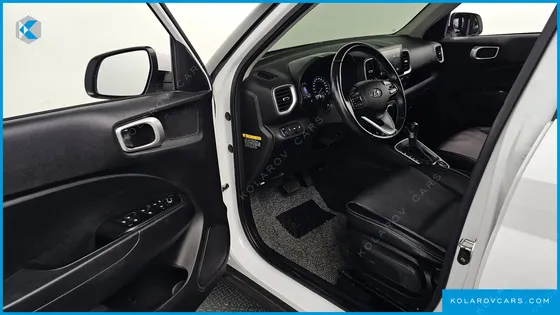 HYUNDAI VENUE 1.6 MODERN
