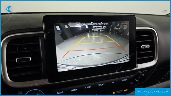 HYUNDAI VENUE 1.6 MODERN